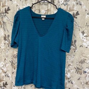 Womens turquoise top
